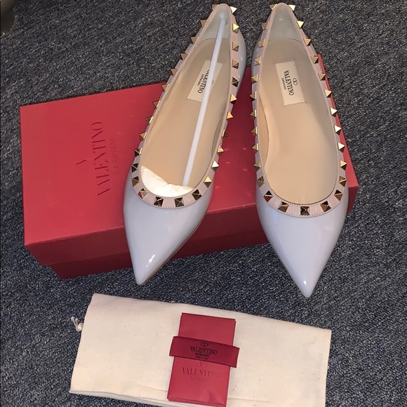 Valentino | Shoes | Host Pick Valentino Garavani Rockstud Flats | Poshmark